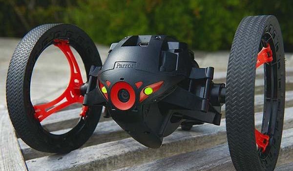 TOP 5 des meilleurs drones avec des roues