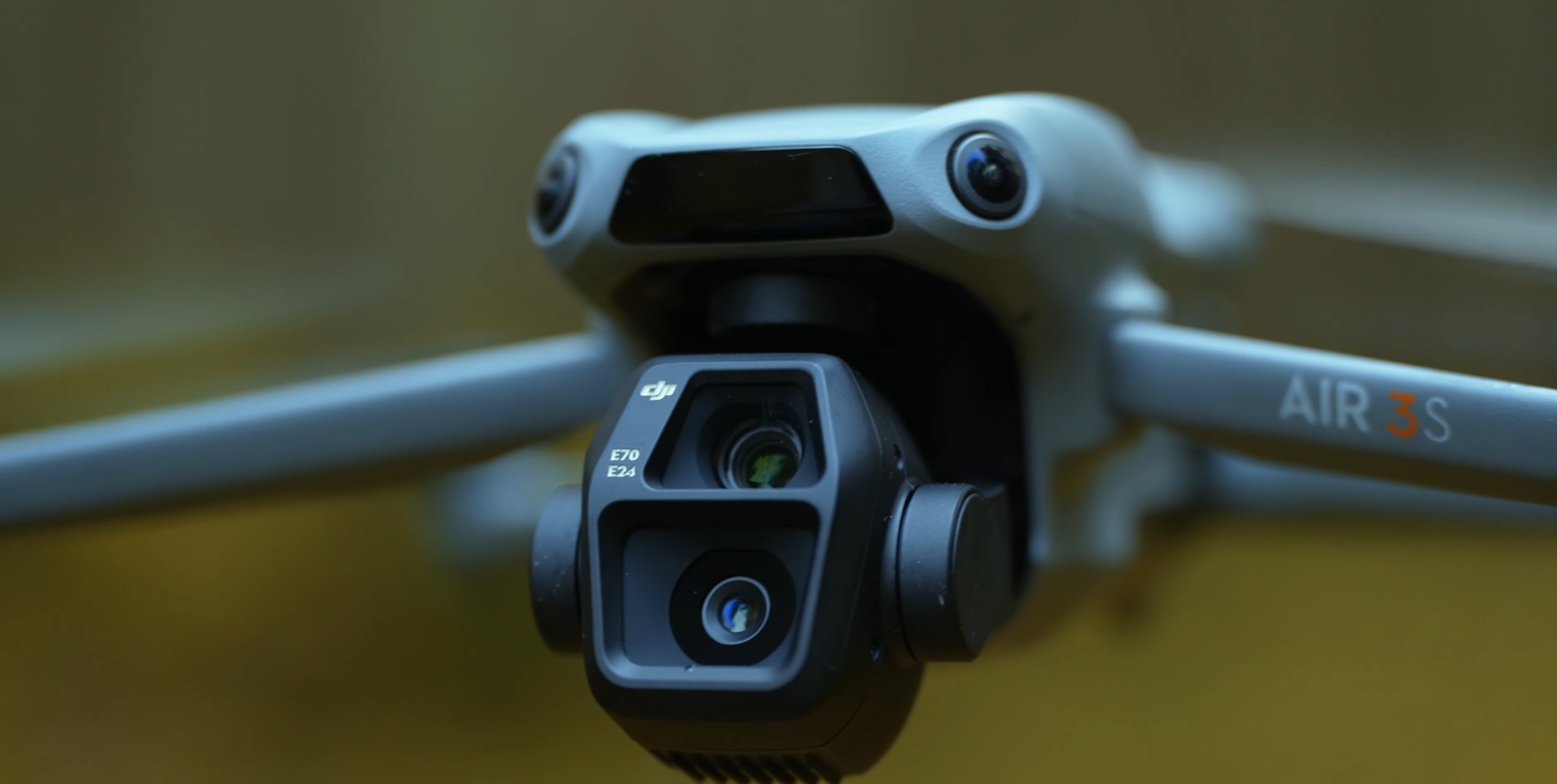 La star du DJI Air 3S est son capteur photo principal de type 1 pouce (1") d'une résolution de 50 mégapixels