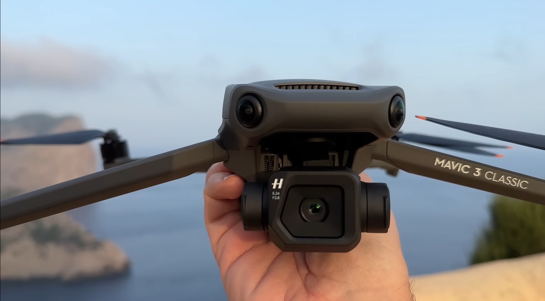 DJI Mavic 3 Classic : des performances vidéo dignes des meilleures caméras d'action